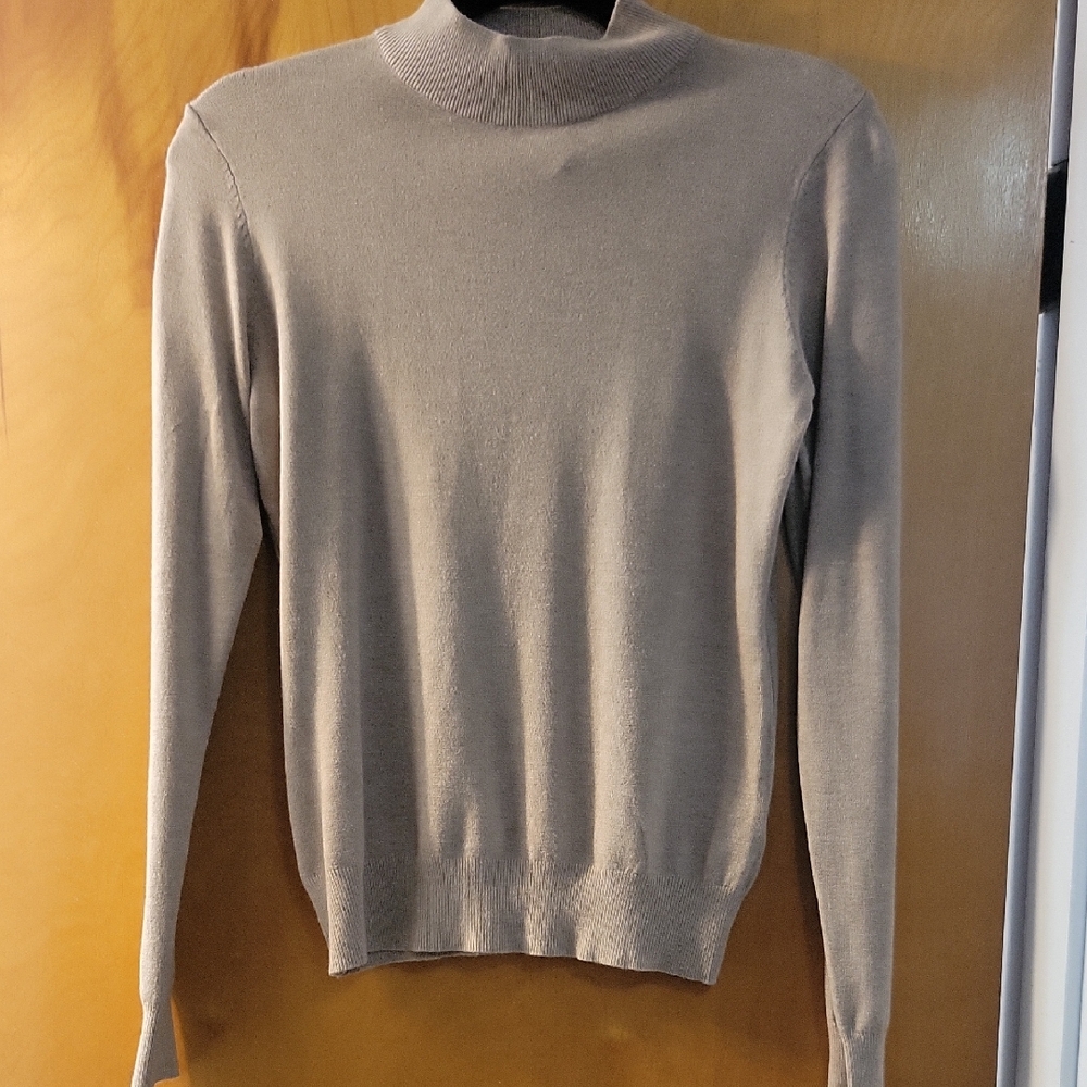 Milano Essentials XS Taupe Turtleneck Sweater